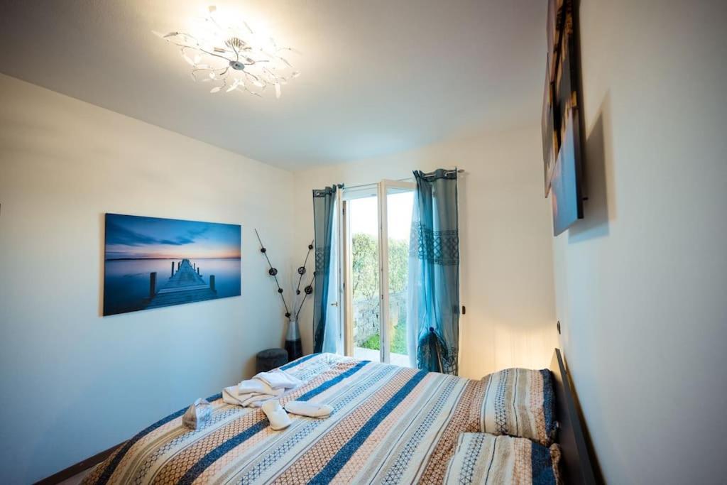 Oliva Apartment - Featuring A Private Garden And Access To A Pool Barcuzzi Экстерьер фото